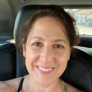 Meet your Posher, Rose